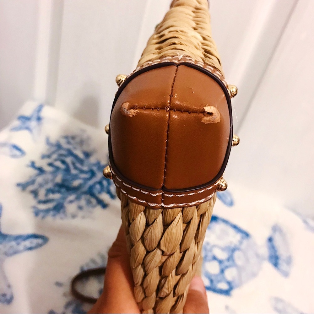 🚫SOLD🚫 Michael Kors Malibu Straw Clutch Wristlet - Picture 7 of 8
